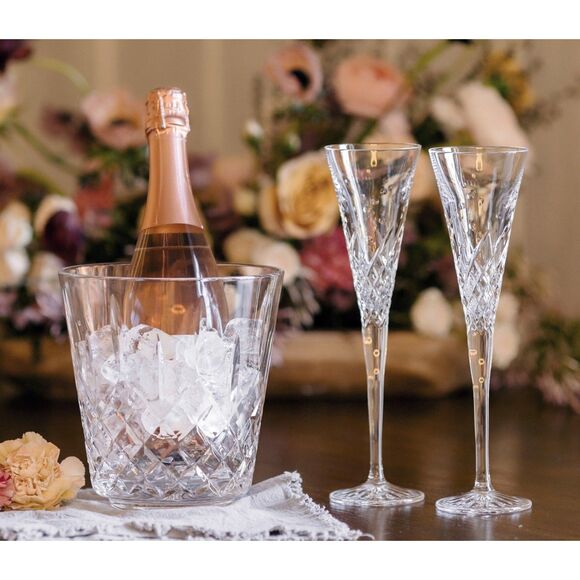 Waterford Lismore Toasting Crystal Tapered Champagne Flutes Size 9 1/4"H x 3.5"W - Picture 13 of 14